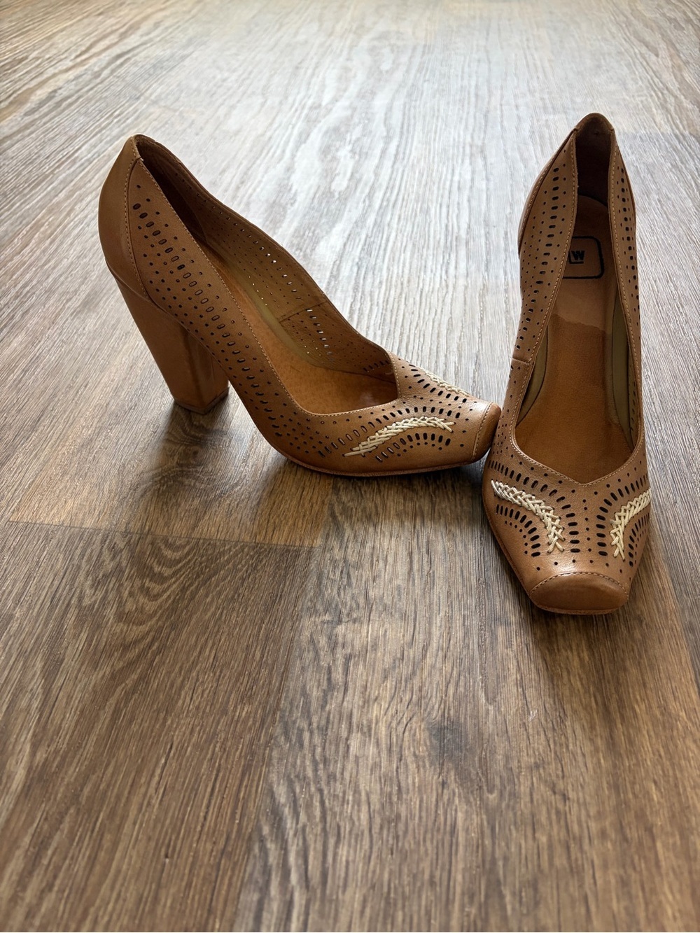 Retro boho leather cutout heels western indie sleaze artisan block heels size 7